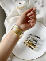 دستبند النگویی کارتیر - کد2015 - Image 2