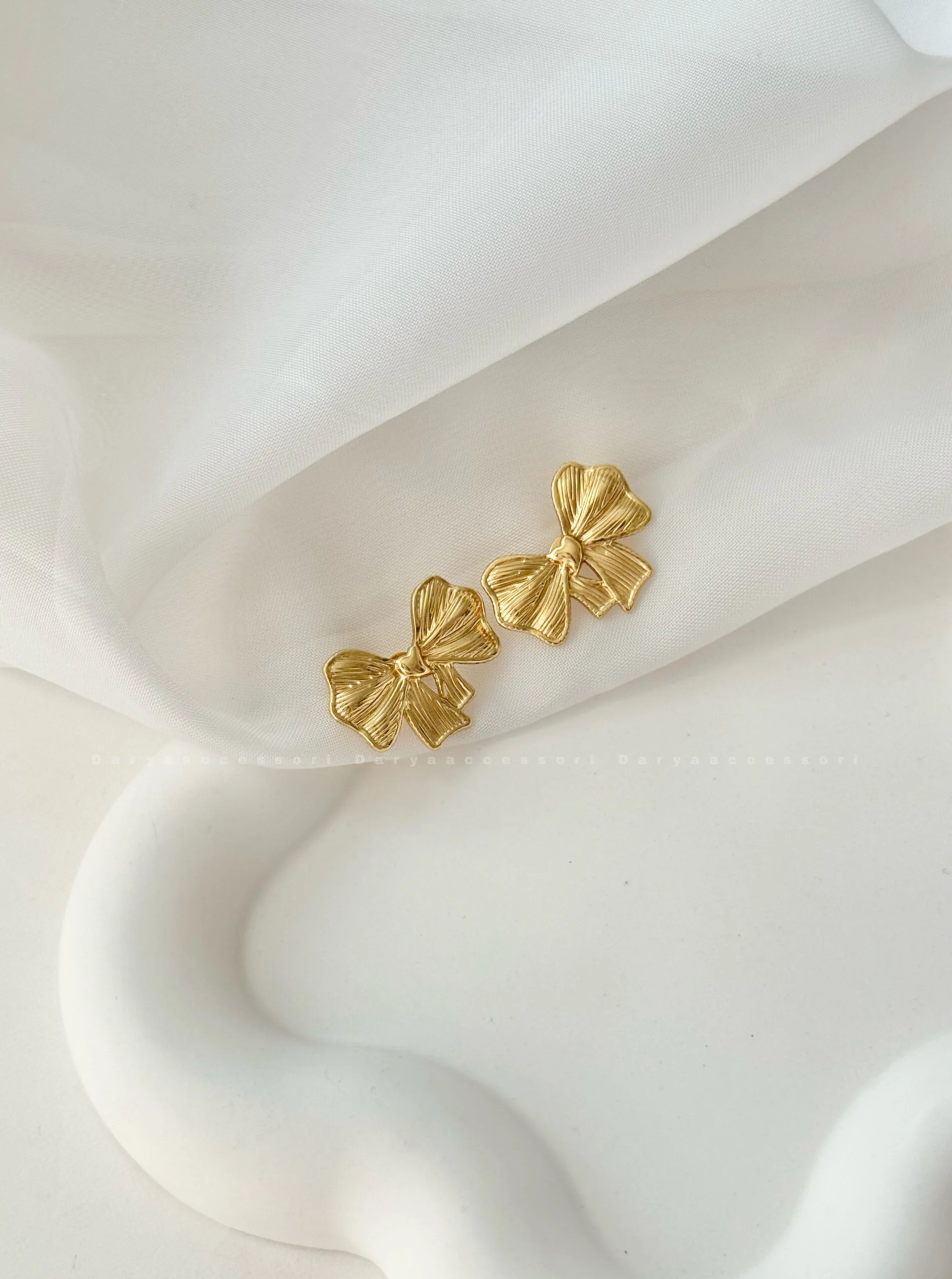 B3F284D5-4250-4908-90D6-752F3C47FC16 گوشواره-پاپیون-2184 - Image 1