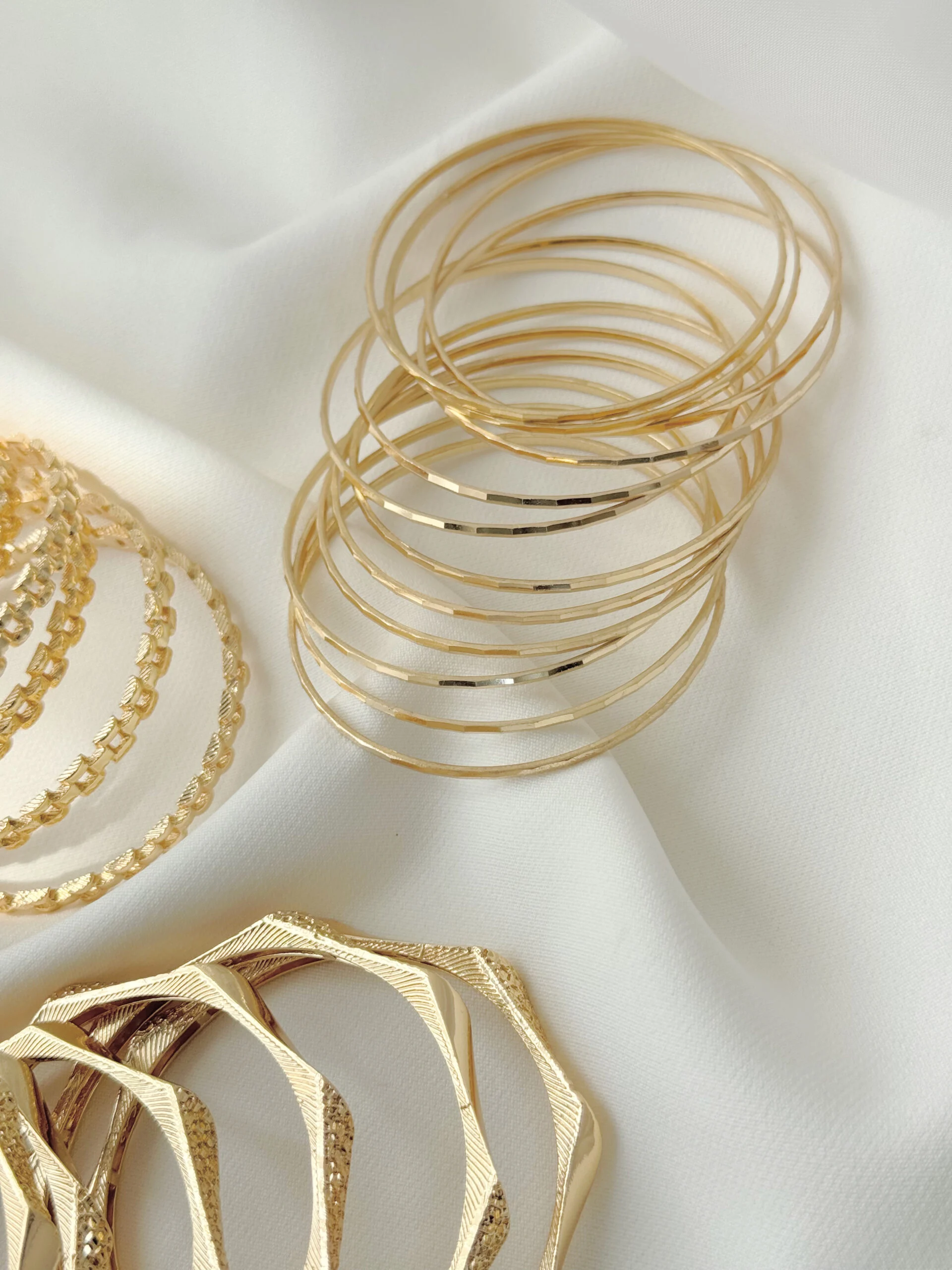 9B062515-AF27-4EF8-8B3E-B7FA933E5CA4 النگو-ایینه ای-تراش دار 2281 - Image 1