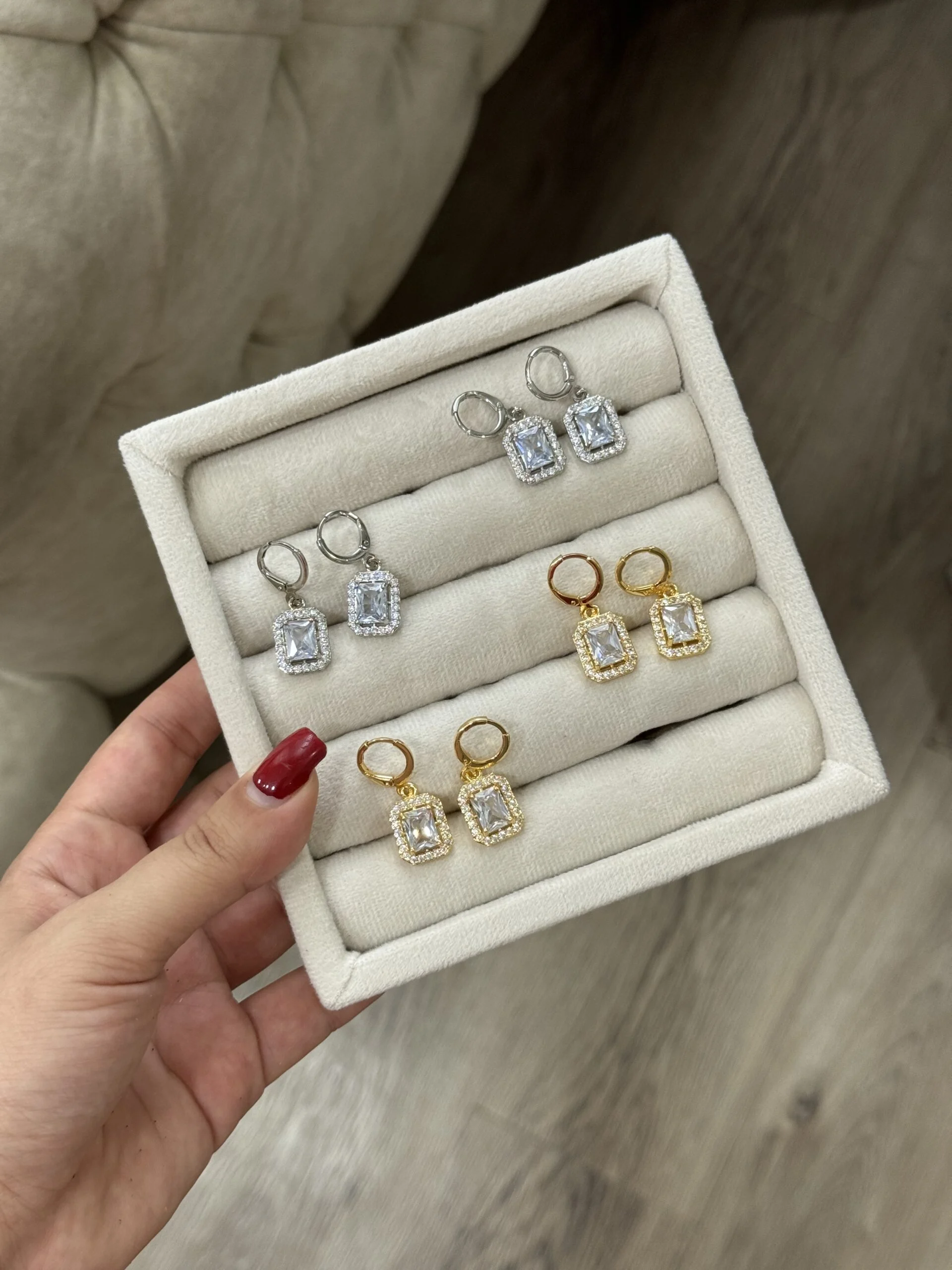 IMG_1235 گوشواره مربعی جواهری 2338 - Image 1